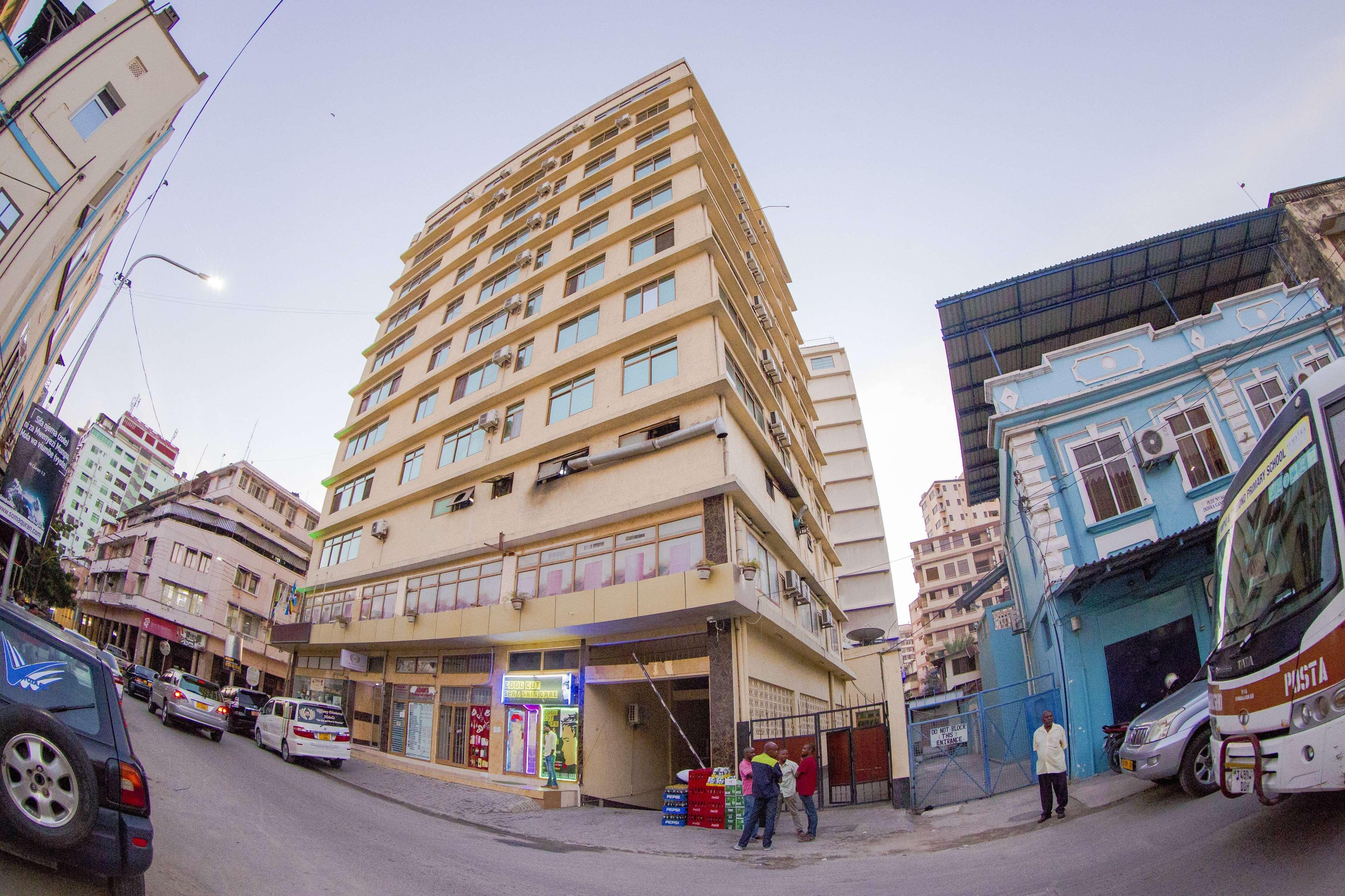 Tiffany Diamond Hotels Ltd - Indira Gandhi Street Dar es Salaam Exterior photo