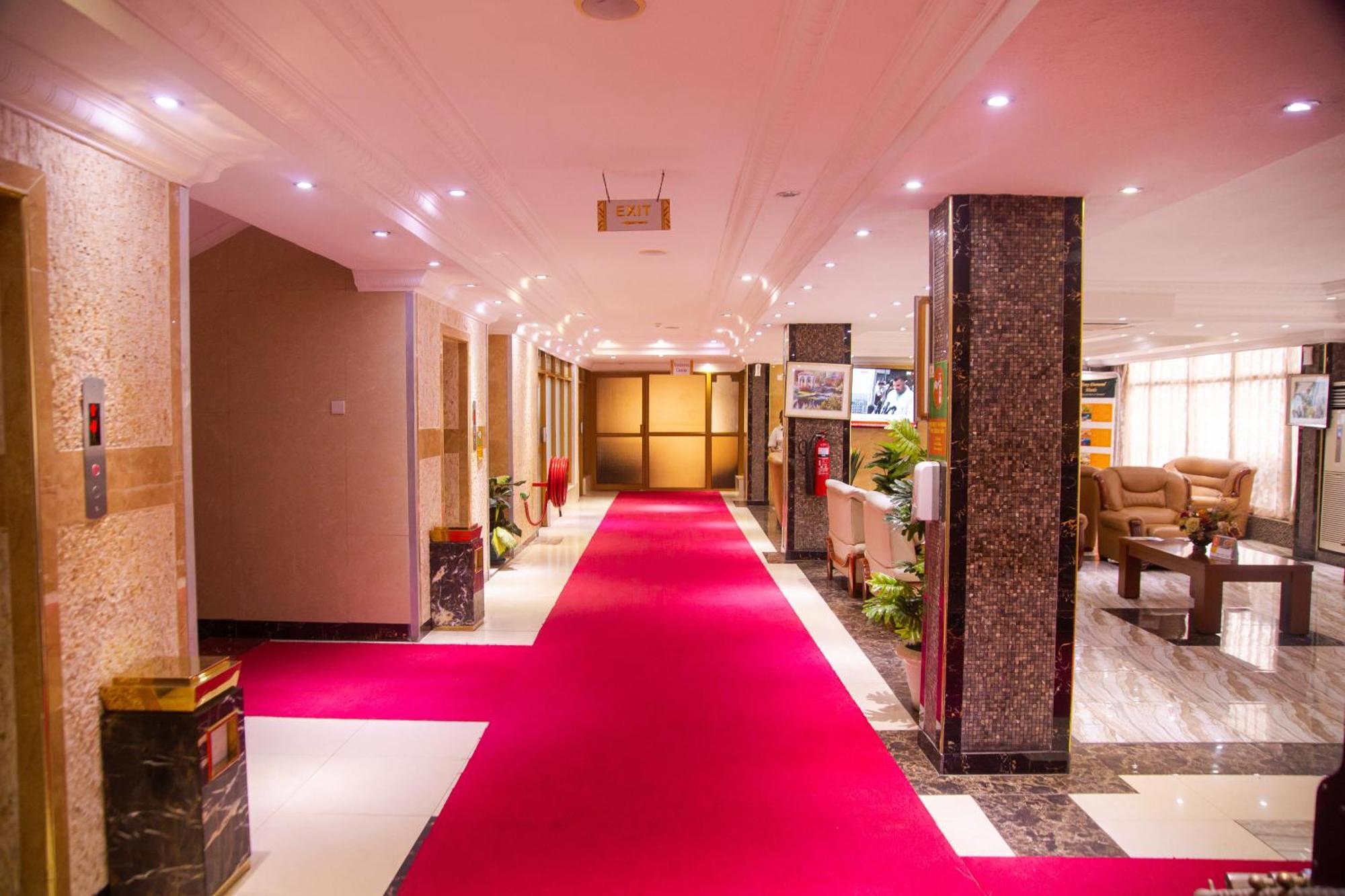 Tiffany Diamond Hotels Ltd - Indira Gandhi Street Dar es Salaam Exterior photo